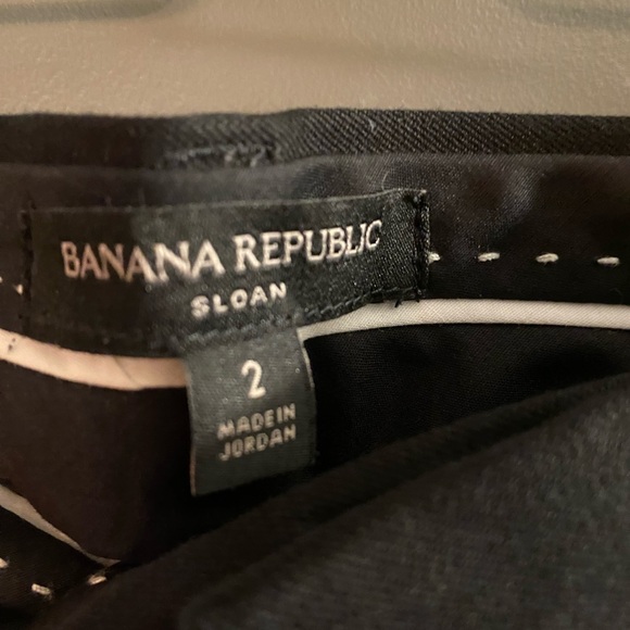 Banana Republic Sloan Pant in Black EUC - Picture 4 of 5